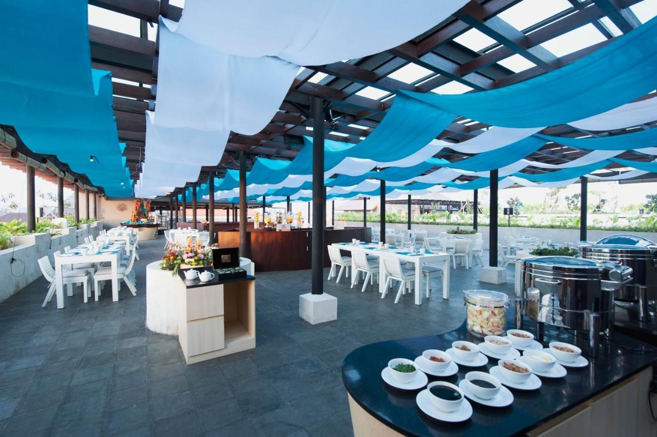 Ramada By Wyndham Bali Sunset Road Kuta Hotel Семиняк Екстериор снимка