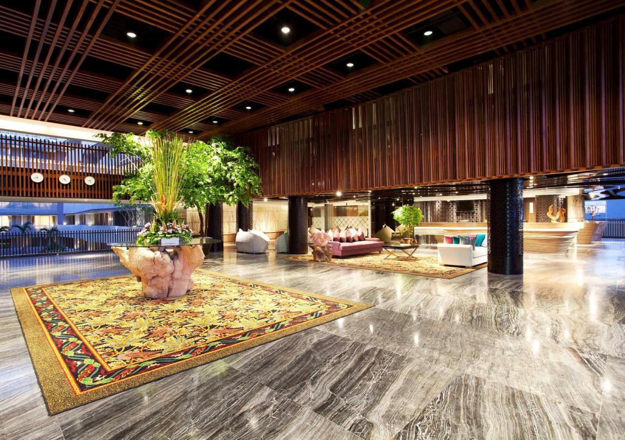 Ramada By Wyndham Bali Sunset Road Kuta Hotel Семиняк Екстериор снимка