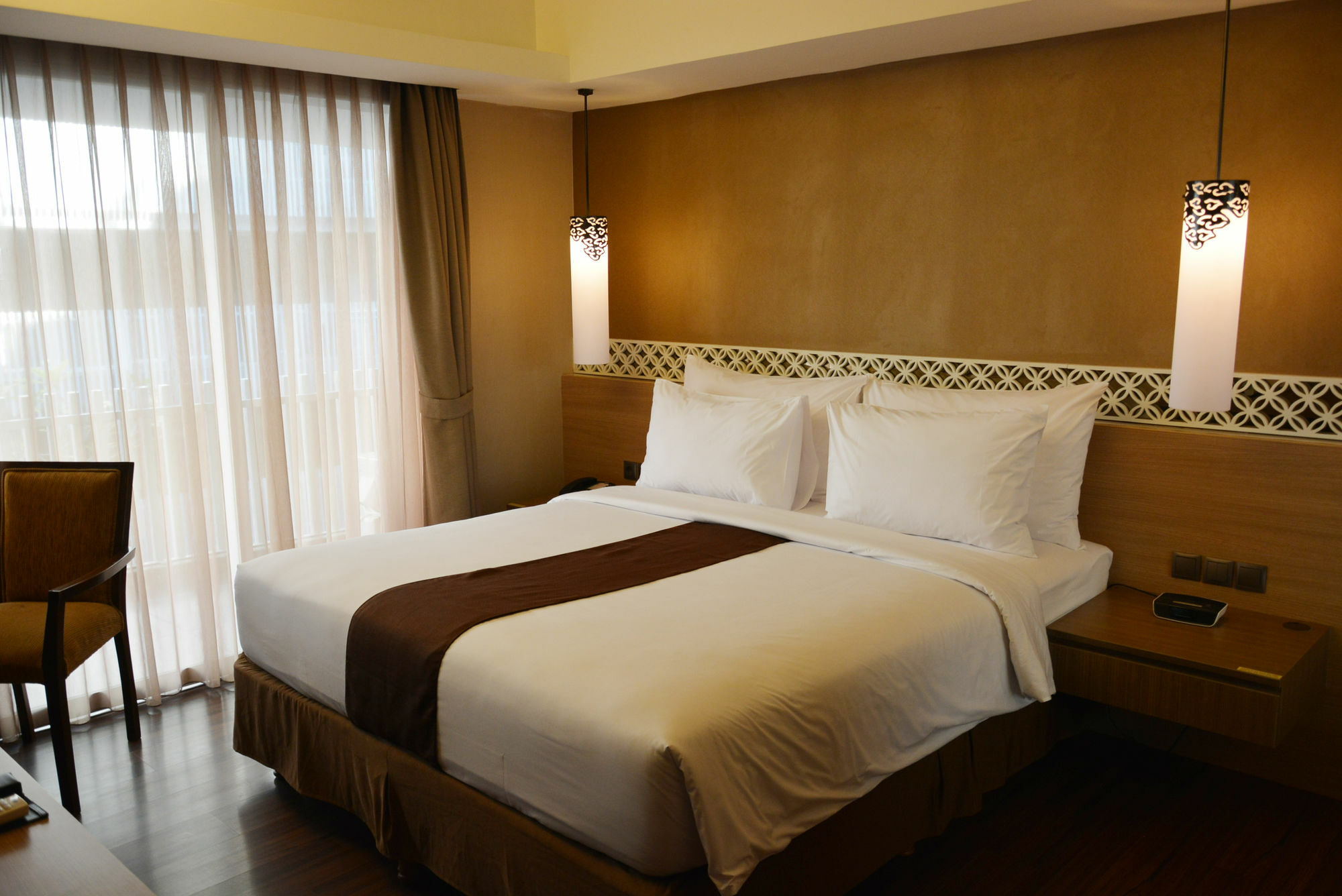 Ramada By Wyndham Bali Sunset Road Kuta Hotel Семиняк Екстериор снимка